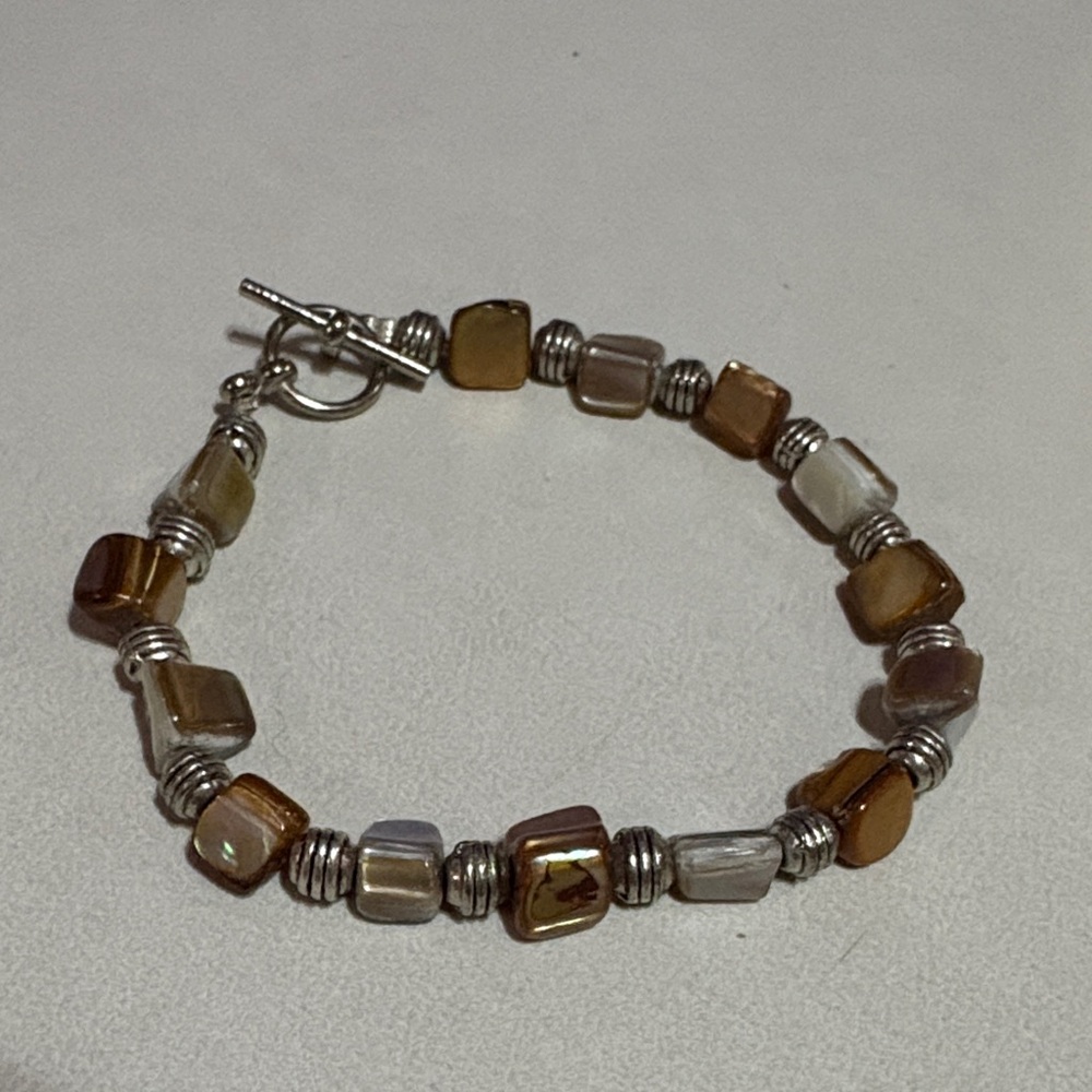 Gold and Brown Jewelry Set - Picture 2 of 6
